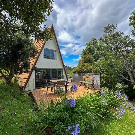 Pohutukawa Coastal Chalets Coromandel Szoba fotó
