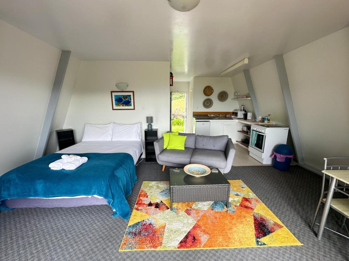 Pohutukawa Coastal Chalets Coromandel Kültér fotó