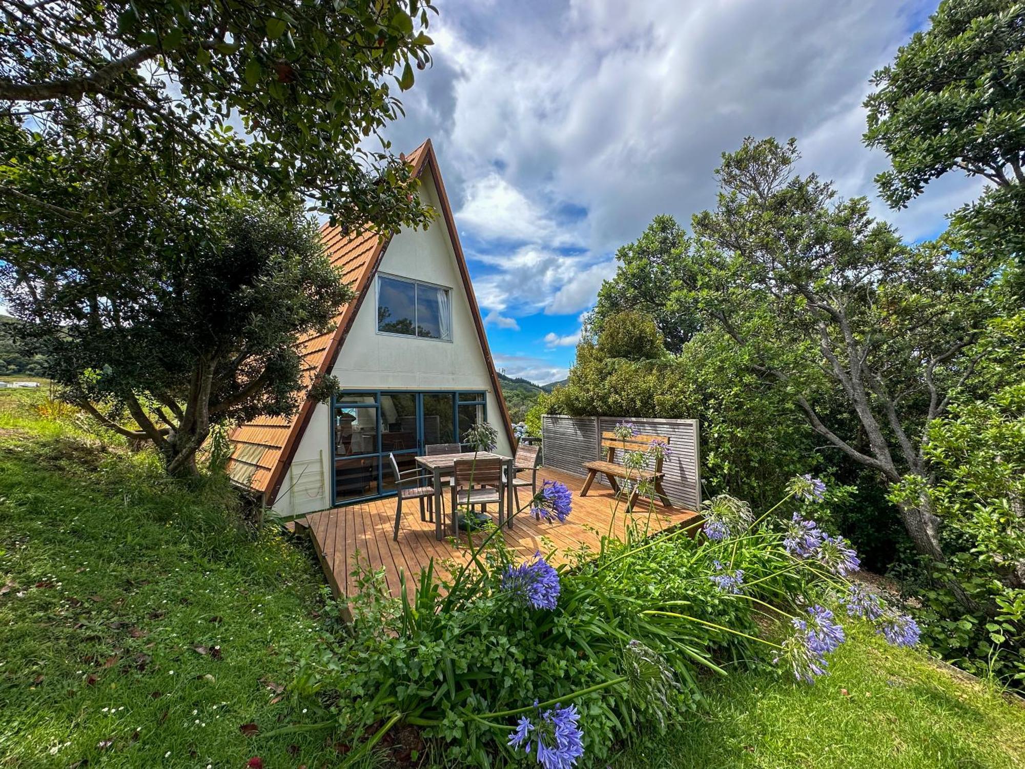 Pohutukawa Coastal Chalets Coromandel Szoba fotó
